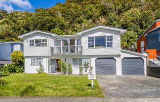 26 Lynmouth Avenue, Karori