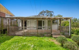 14 Blue Gum Avenue, Silverdale