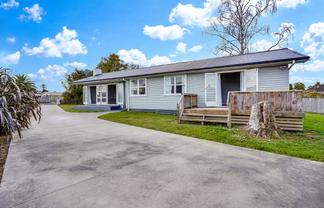 11 Richardson Road, Bader