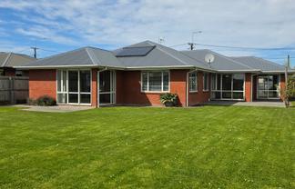 9 North Avon Road, Richmond