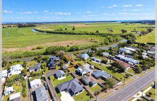 31 Ladys Mile, Foxton