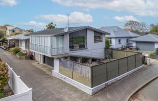 1/151 Queens Drive, Richmond