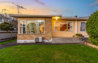 137 Bath Street, LEVIN