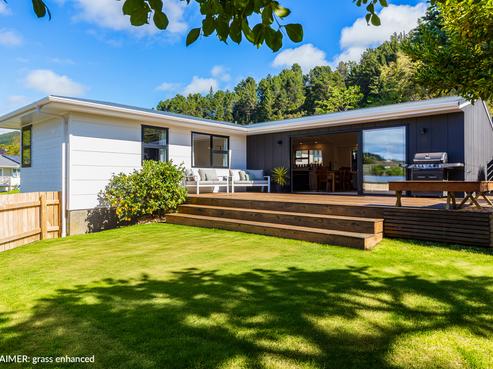 86 Field Street, Silverstream