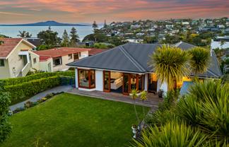 7 Brighton Terrace, Mairangi Bay