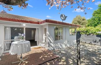 2/152 Main South Road, Sockburn