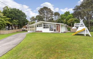 246 Glengarry Road, Glen Eden