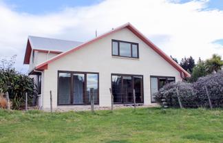 10 Stafford Street, Hampden