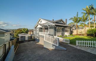 57 Landscape Road, Mount Eden