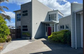 4 Rauiri Drive, One Tree Point