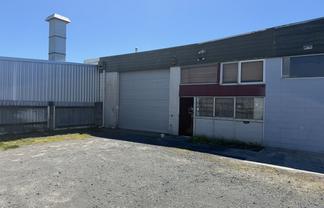 Central Mount Unit with Yard