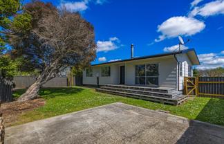 52A Somerset Crescent, Highbury