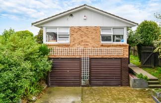 2 Ainsdale Place, Manurewa