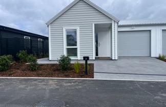 29 Takurua Road, Wharewaka