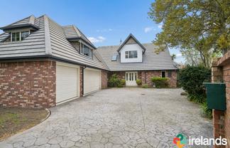 1 Majestic Lane, Cashmere