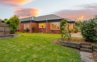 12 McLeish Lane, SPREYDON
