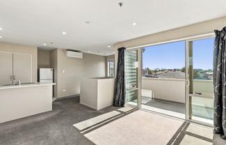 10/9 Cameron Street, Sydenham