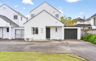 15 Blumhardt Place, Avondale