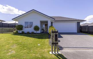 26 Mayfly Grove, Nukuhau