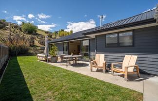 15/15A Toni's Terrace, Lower Shotover