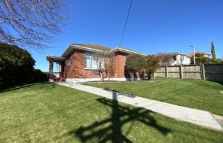 55 Hawthorn Avenue, Mornington
