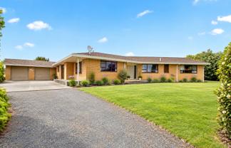 1087 Hetherington Road, Huntly