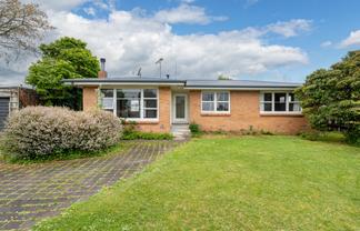 20 Sundown Crescent, Melville