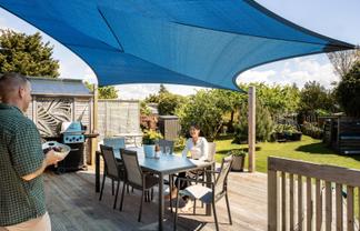 63 Kingswood Road, Brookfield