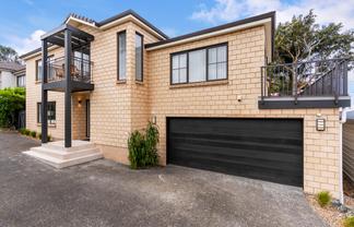 81B Owairaka Avenue, Mount Albert
