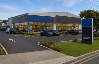 Large-Format Retail or Trade Space in Waiwhakaiho 