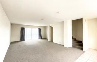 5/6 Ambrico Place, New Lynn