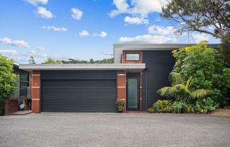22B Ward Drive, Opua