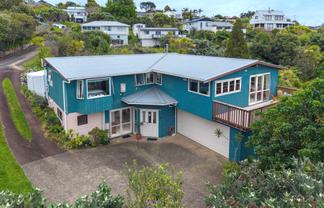 12 Kotanui Avenue, Army Bay