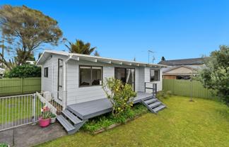 3/399 West Coast Road, Glen Eden