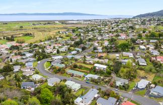 107 Bowen Place, Thames