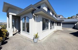 27 Sandybrow, Churton Park