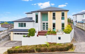 20 Mackay Drive, Greenhithe