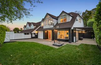 2/48 Seaton Road, Murrays Bay