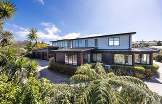 A/49 Patrick Street, Mornington