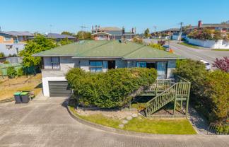 12 Kauri Street, Highfield