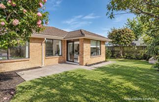 2/131 Carmen Road, Hei Hei