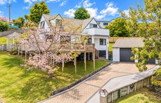 102 Cora Place, Thames