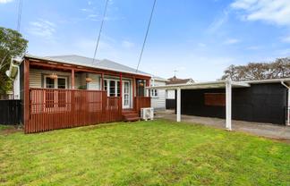 30 Moores Valley Road, Wainuiomata