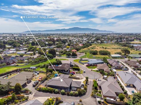 6 Lambert Way, Paraparaumu