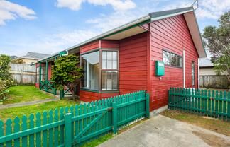 66 Frobisher Street, Island Bay