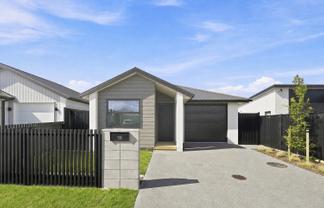 15 Rockefeller Street, Papamoa