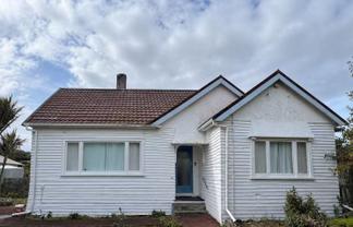 946 Dominion Road, Mount Roskill