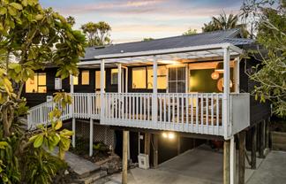 2/20 Bannerman Road, Western Springs