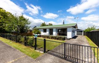 12 Shoalhaven Street, Paeroa