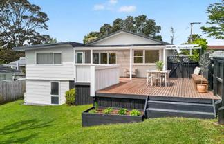 56 Totara Road, TE ATATU PENINSULA